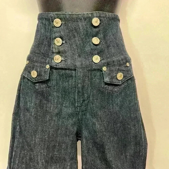 YNQ jeans, size 9 high waist sailor buttons, large flare at the bottom - Picture 3 of 8